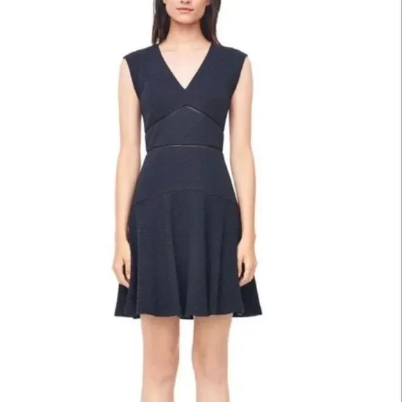 Rebecca Taylor beautiful “Taylor Dress”💙 - Picture 3 of 9